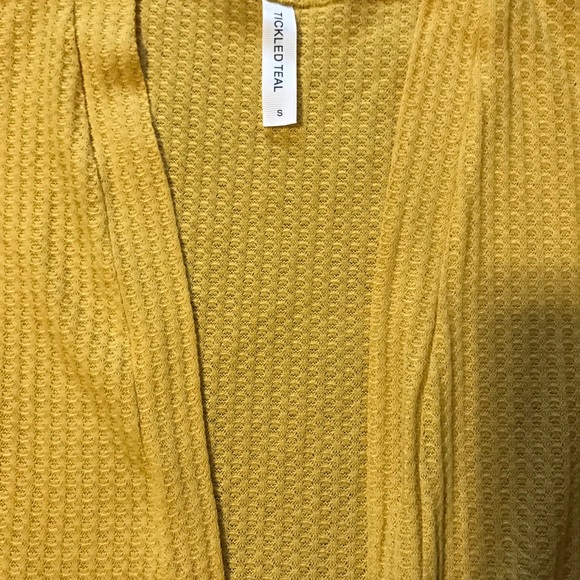 Mustard cardigan - Picture 2 of 2